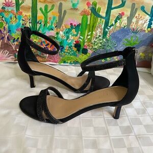 Jewel Badgley Mischka Black Satin, Rhinestones Ankle Strap Kitten Heels, Size 10